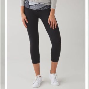 Lululemon Wunder Under Crop III Black Leggings